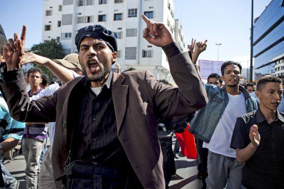Islamistas y laicos chocan en Marruecos