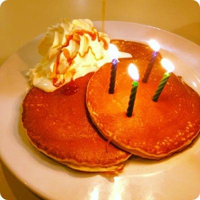 FELIZ CUMPLE, LAURA