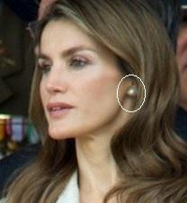 Dña. Letizia repite traje de Varela en la Jura de Bandera de la Guardia Real