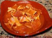 Oreja cerdo salsa