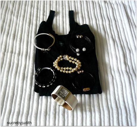 WHITE AND BLACK WHITE AND BLACK