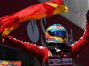 Alonso llamado declarar comisarios haber ondeado bandera española