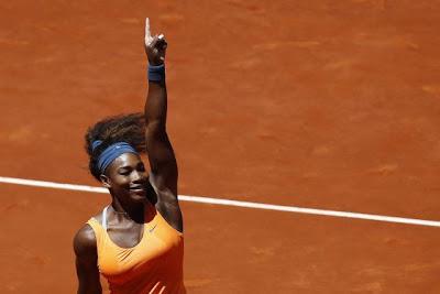 Serena Williams vuelve a empequeñecer a Sharapova