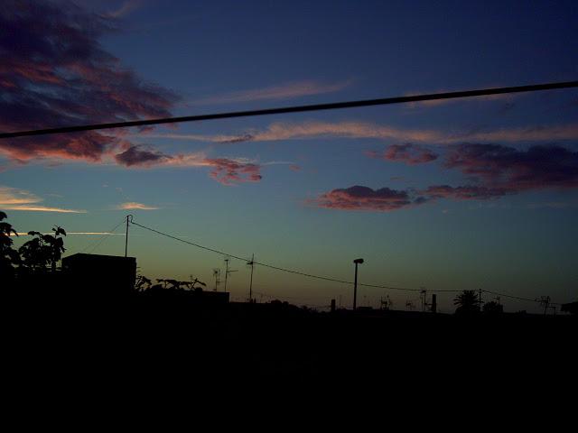 ATARDECER EN ISLAS MENORES