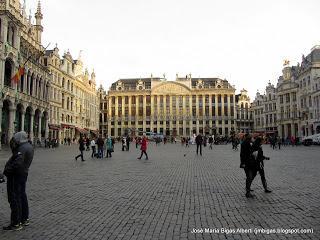 Asomándose a Bruselas