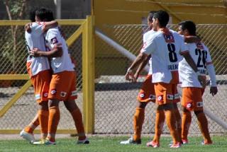 COBRESAL CONSIGUE UN VITAL TRIUNFO ANTE UNIÓN LA CALERA