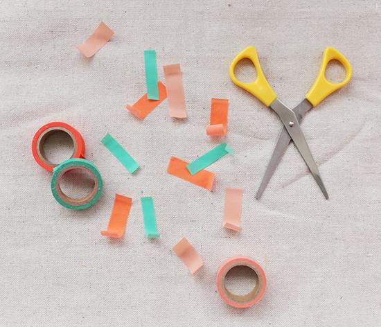 Como decorar con Washi Tape todos tus cables.