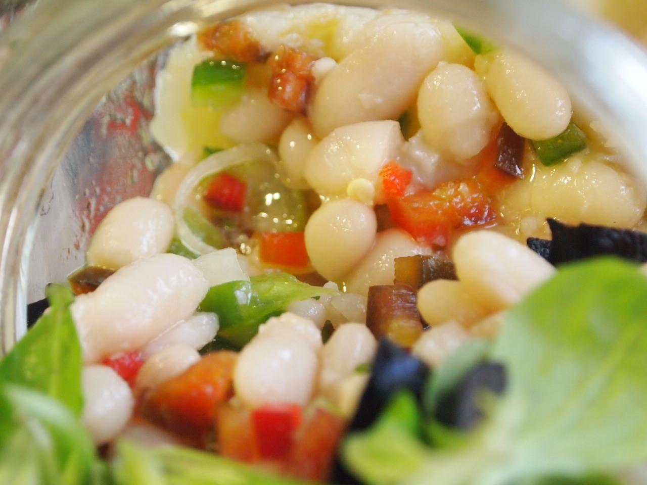 EMPEDRAT DE JUDÍAS Y BACALAO