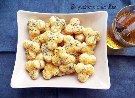 TREBOLES DE QUESO AL ROMERO