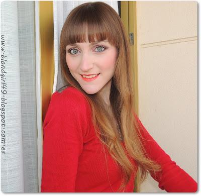 Look de maquillaje en tonos rosados