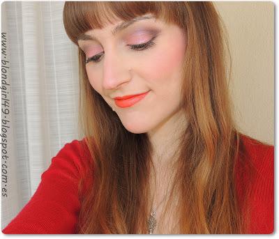 Look de maquillaje en tonos rosados
