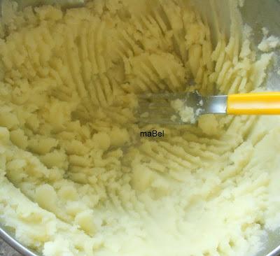 Croquetas líquidas de queso del casar