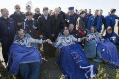 Tres astronautas vuelven a la Tierra tras 146 días en la Estación Espacial