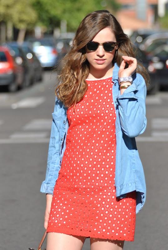 Red and denim Paperblog