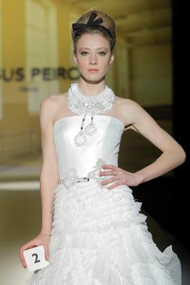 JESÚS PEIRÓ: COSTURAS 2014-Barcelona Bridal Week 2013-