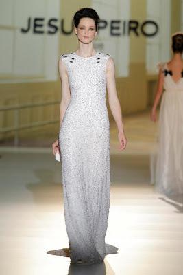 JESÚS PEIRÓ: COSTURAS 2014-Barcelona Bridal Week 2013-