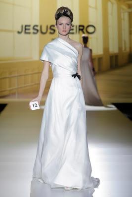 JESÚS PEIRÓ: COSTURAS 2014-Barcelona Bridal Week 2013-
