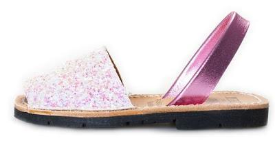 Y OTRA DE ZAPATITOS!