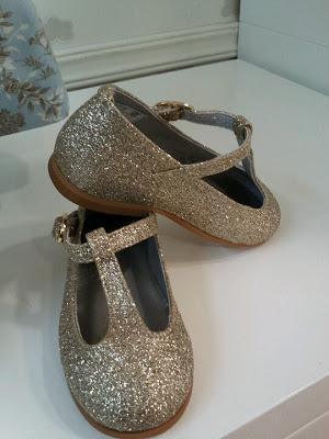 Y OTRA DE ZAPATITOS!