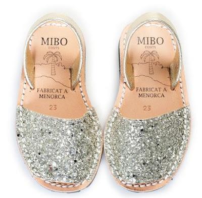 Y OTRA DE ZAPATITOS!