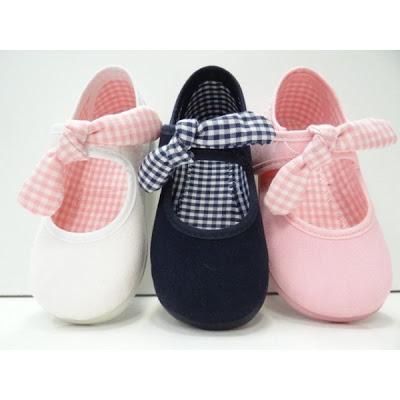 Y OTRA DE ZAPATITOS!