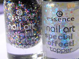 Esmaltes Debora Lippmann vs Sprinkles Nail Inc
