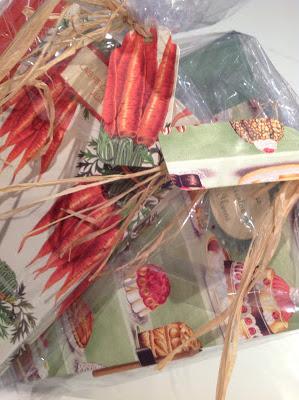 Dos libros de cocina realizados con la técnica del cartonaje