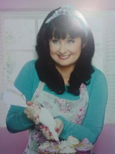 [Sección Literatura] Reseña Ilustrada: Salvada por los pasteles