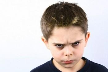 Los niños populares suelen ser agresivos con más frecuencia