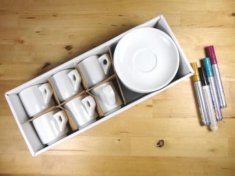 Juego de tazas de café y rotuladores de porcelana DIY tutorial paso a paso como personalizar tazas de cafe regalo recien casados