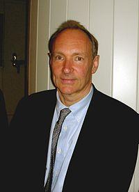 200px Tim Berners Lee April 2009 Rajando to lo que se mueve