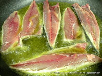 Caballas en escabeche