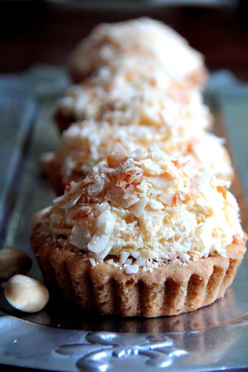 Tarta de coco y macadamia (de estación). Coco orgánico de Colima y Macadamia orgánica de Veracruz