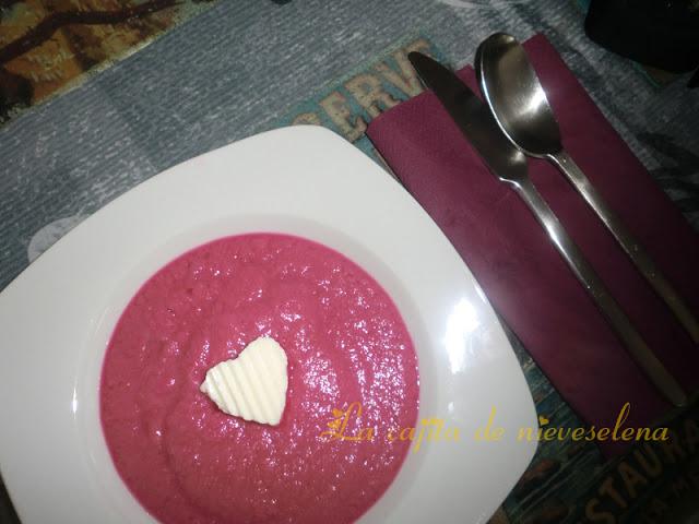 Crema de remolacha y puerros