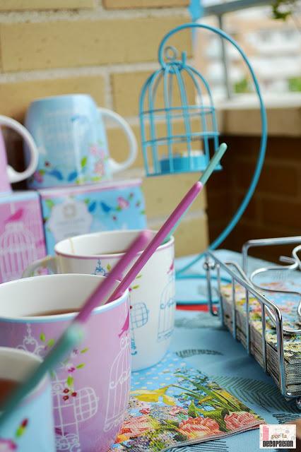 DESAYUNO CON PAJARITOS