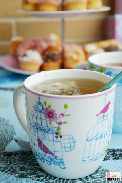 DESAYUNO CON PAJARITOS