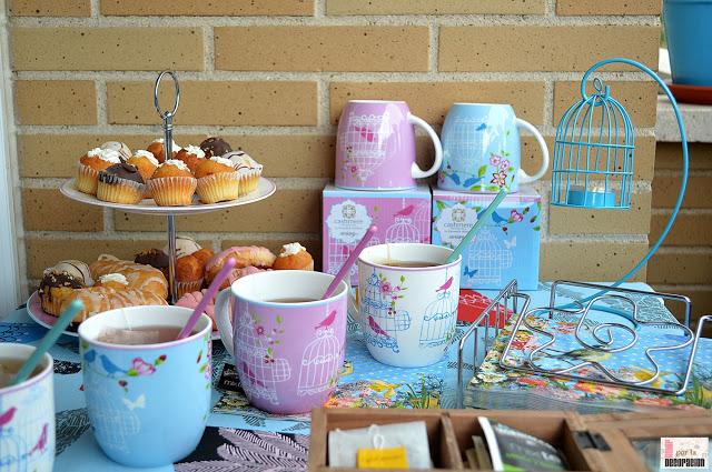 DESAYUNO CON PAJARITOS