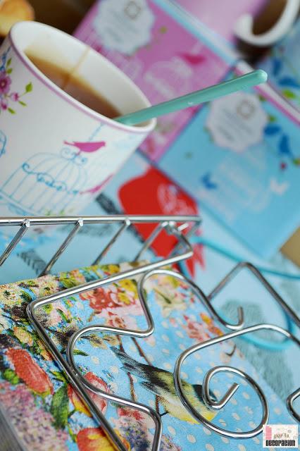 DESAYUNO CON PAJARITOS