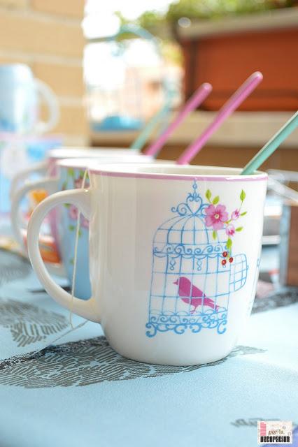 DESAYUNO CON PAJARITOS