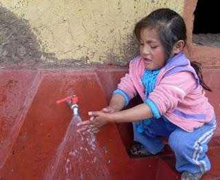 ALCALDE DE BARRANCA APLAUDE TRABAJO DEL PRESIDENTE DEL GORE LIMA…