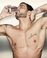 Coca Cola Ligtht desnuda a Marc Jacobs, literalmente!!!