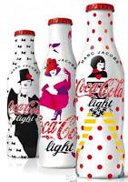 Coca Cola Ligtht desnuda a Marc Jacobs, literalmente!!!