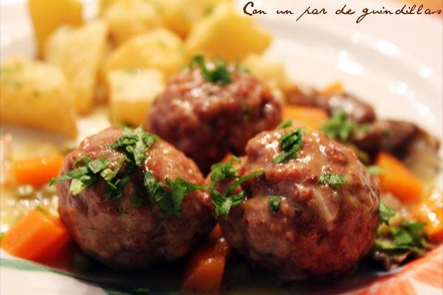 Albóndigas con verduritas