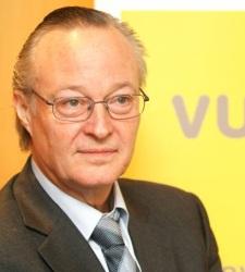 Economía. Una opinión solvente: interesantes declaraciones del exministro José Piqué en televisión