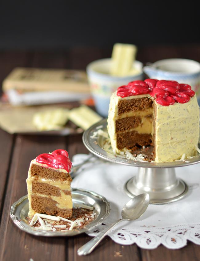Delicia chocolateada con corazón de avellana al toque de amapola