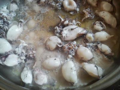 Arroz meloso de alcachofas y puntillas