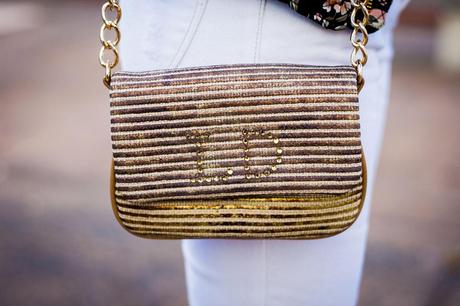 Flower Print And Coral Shirt - Estampado Floral y Camiseta Coral Flower Print And Coral Shirt - Estampado Floral y Camiseta Coral