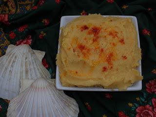 PURÉ DE PATATA A LA GALLEGA CON PIMENTÓN AHUMADO.