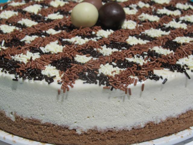 Tarta helada de crema Quinder Bueno