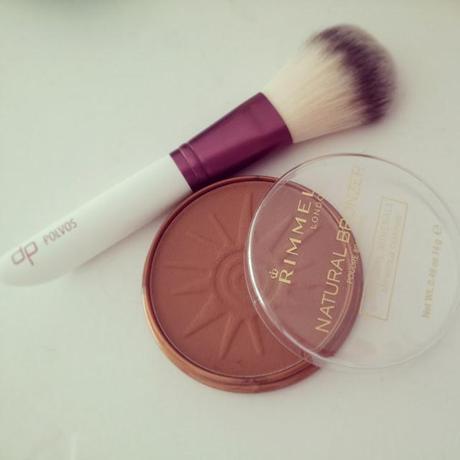 Natural Bronzer de RIMMEL London, un básico para tu neceser